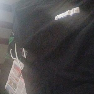 Ladies Carheart long sleeve t-shirt,black.